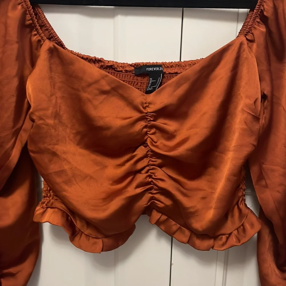 Rust Long Sleeve Crop Top - Picture 2 of 5